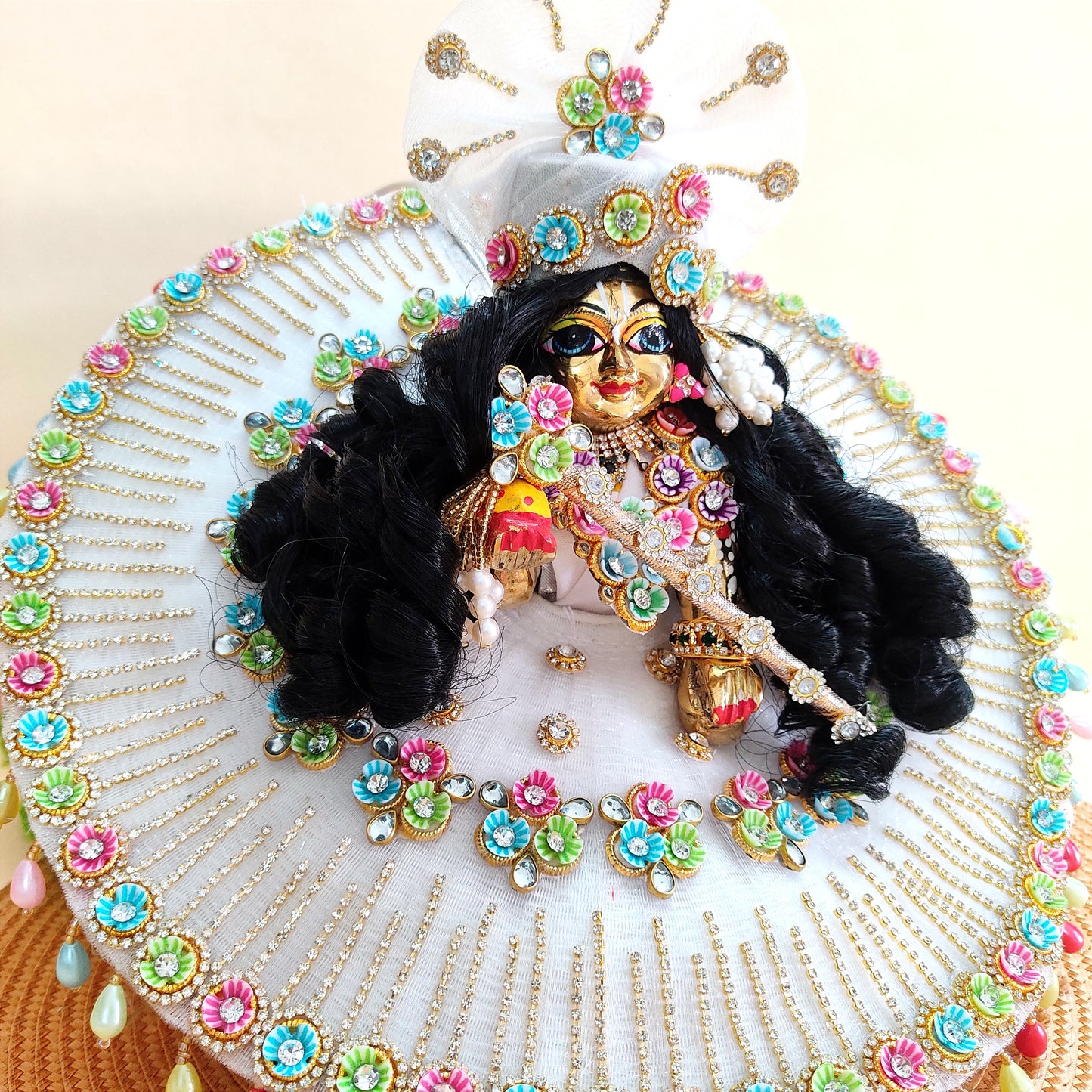 Sharad Purnima Special White Thakur ji Poshak – Multicolor Floral Work with Diamond Chain Detailing with Mukut, Bansuri, Full Shringar Set & a Surprise Gift