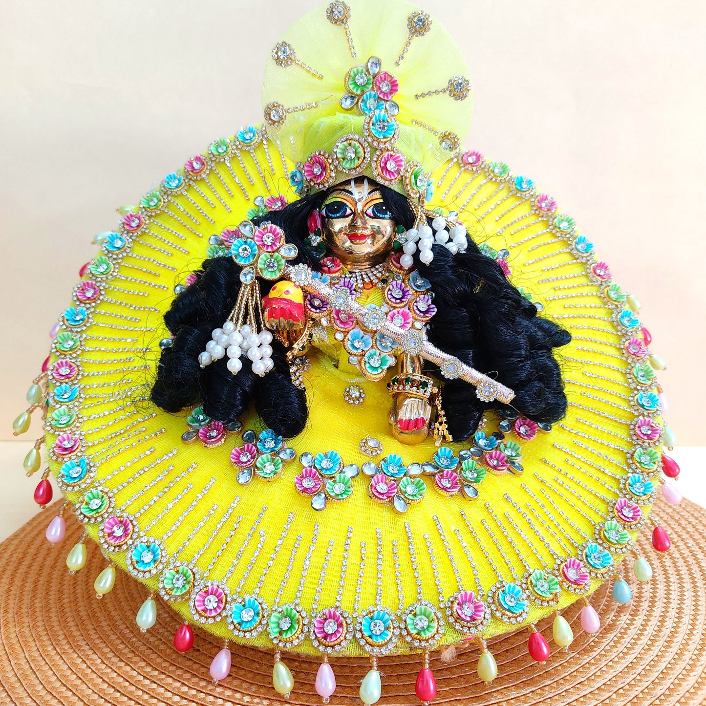 Elegant Lemon Yellow Gopal Ji Outfit – Multicolor Floral Work with Diamond Chain Detailing with Mukut, Patakha Set, Bansuri & Full Shringar Set