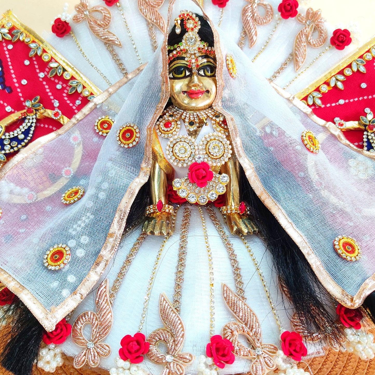 Butterfly Style Red & White Radha Rani Dress – Bandhej Print with Handmade Peacock Patches, Dupatta & Full Shringar Set