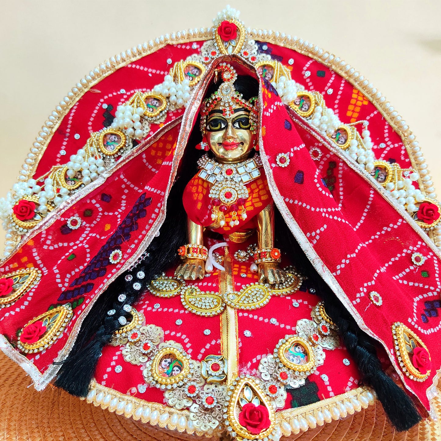Radha Krishna Themed Red Bandhej Poshak – Heart Design Dress for Radha Rani with Matching Dupatta & Full Shringar Set