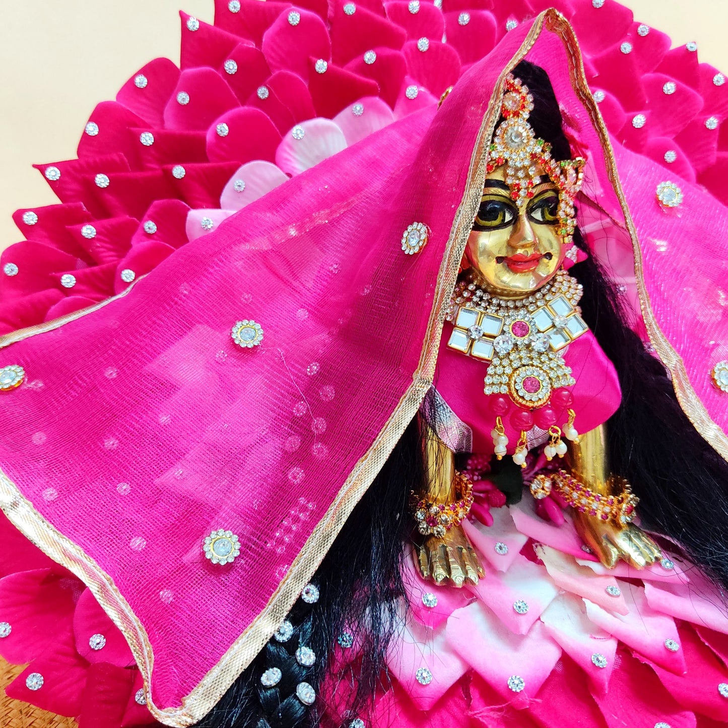 Elegant Rose Petal Poshak for Radha Rani – Matching Chunri & Full Shringar Included