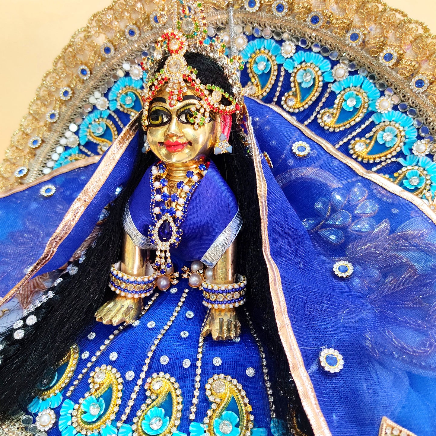 Majestic Royal Blue Radha Rani Dress – Detailed Handwork with Peacock Motifs, Petal Design, Heavy Chunri & Full Shringar Set