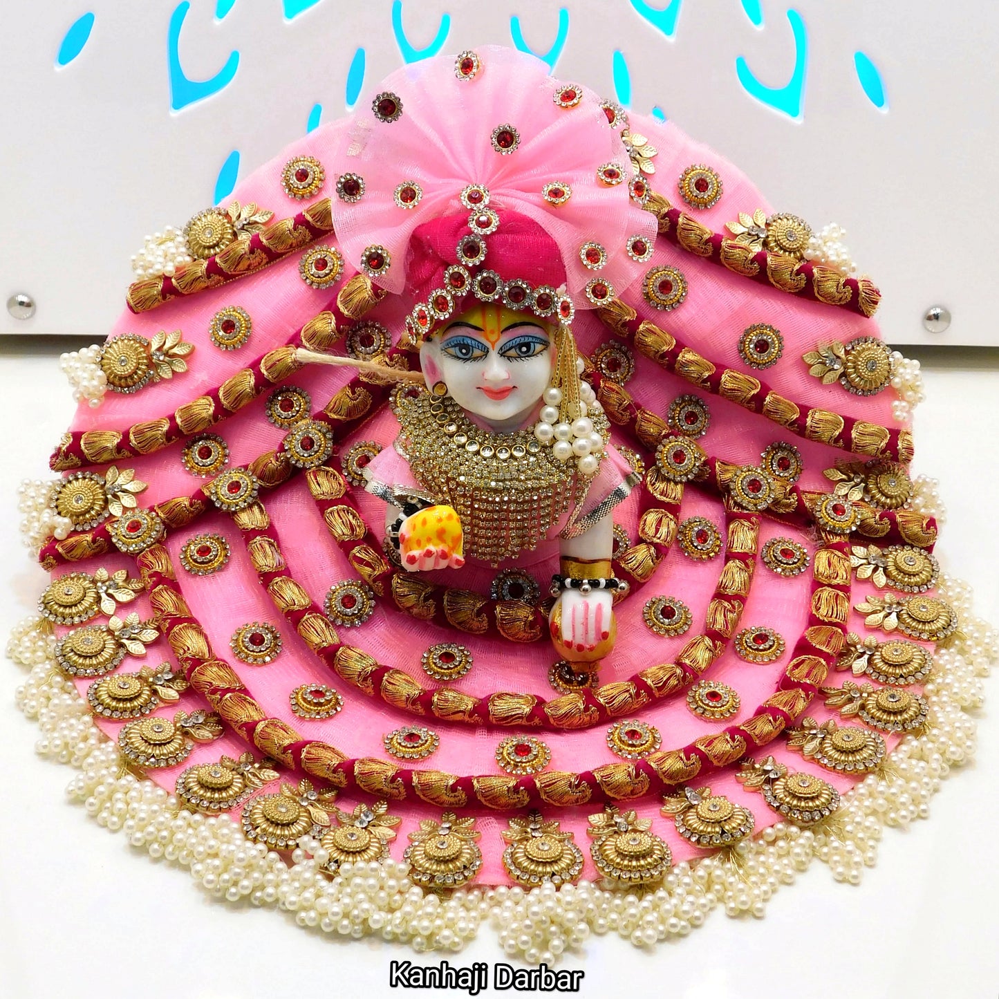 Pastel Pink Laddu Gopal Dress – Lace Detailing with Handcrafted Patches, Mukut & Full Shringar Set