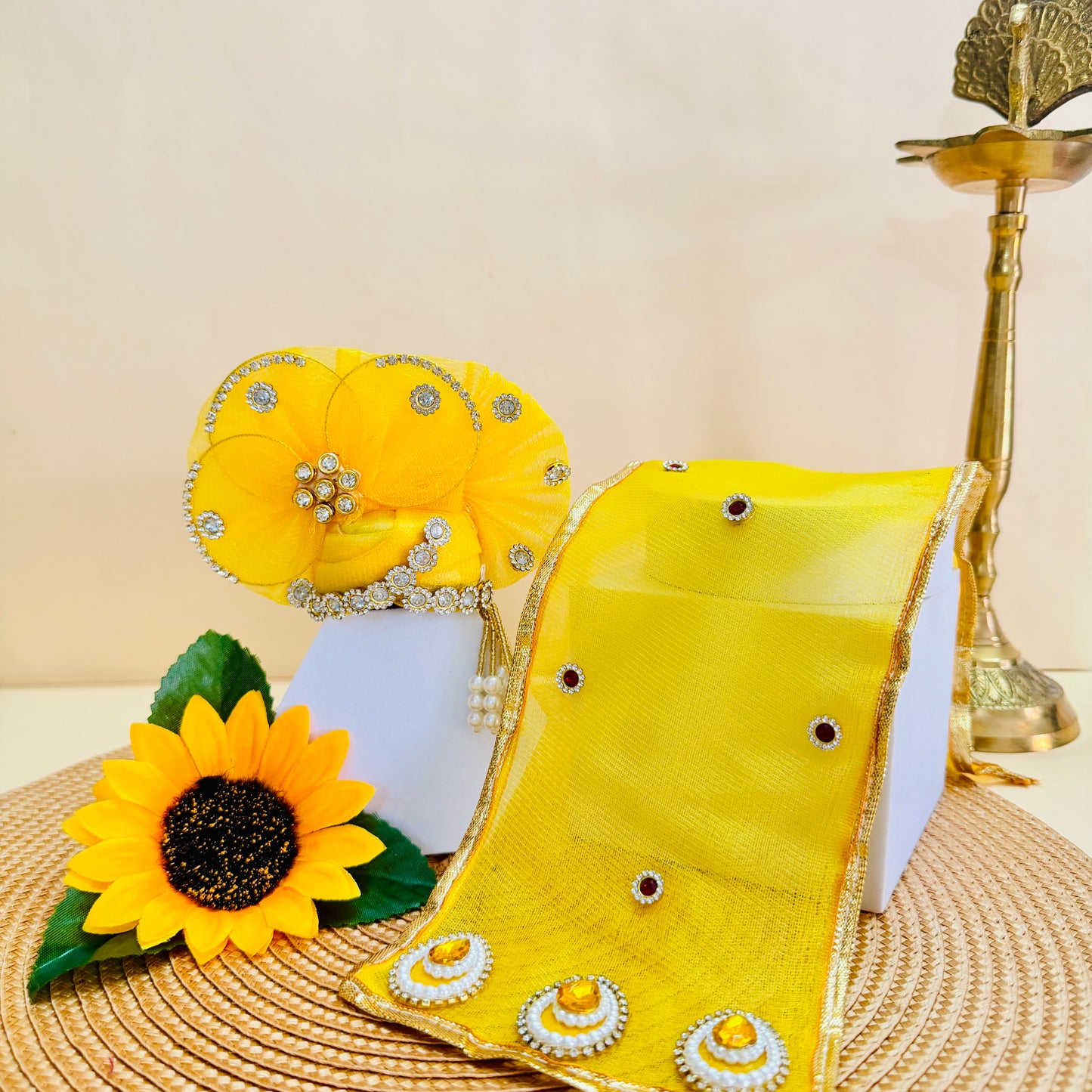 Two-in-One LED Light Thakurji Dress with Mukut, Bansuri & Surprise Gift